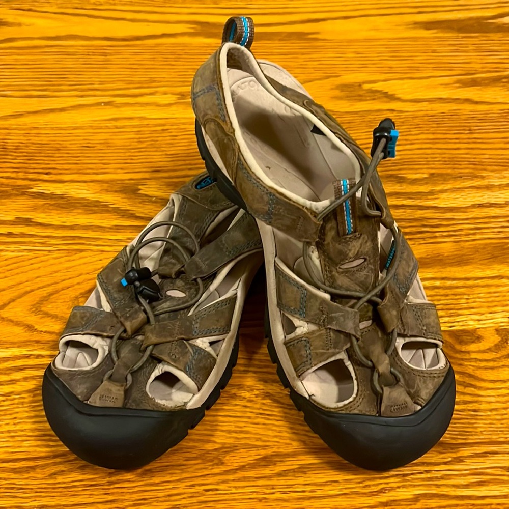 Women’s Keen Leather Waterproof Sandals - 10